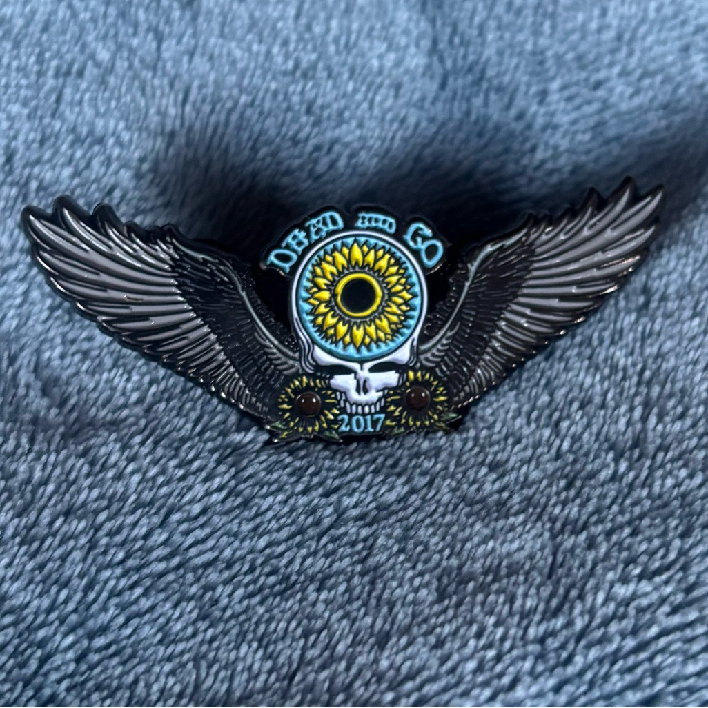 Nwot Grateful Dead Dead  Co 2017 Pin